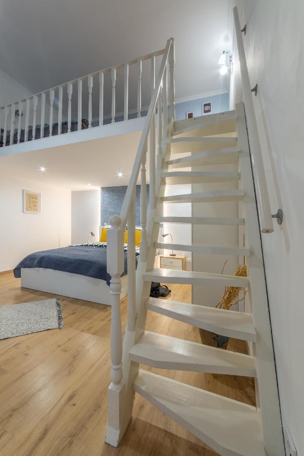 Lovely 1 Bedroom Flat With Central Location Budapest Kültér fotó