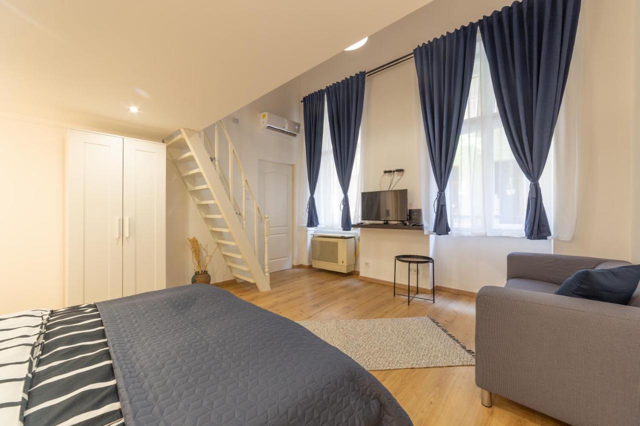 Lovely 1 Bedroom Flat With Central Location Budapest Kültér fotó